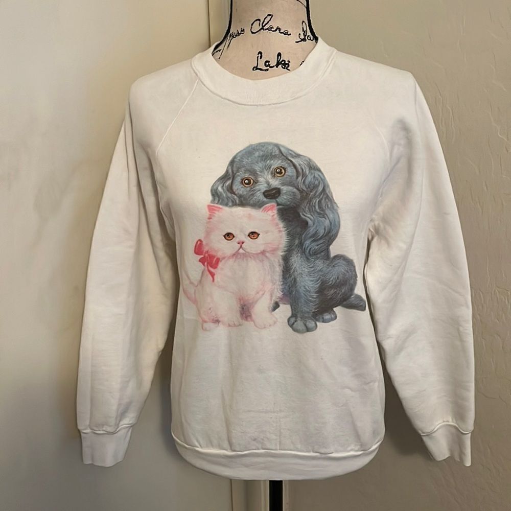 Vintage White Cat & Dog Graphic Pullover Sweater Pets Animals Kitty Doggie